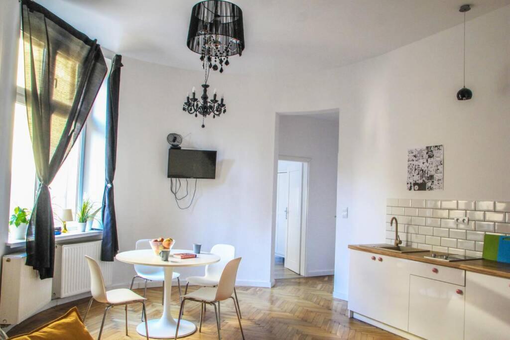 Corner 4 Cracow I Old Town I Two Rooms Krakow Exterior photo